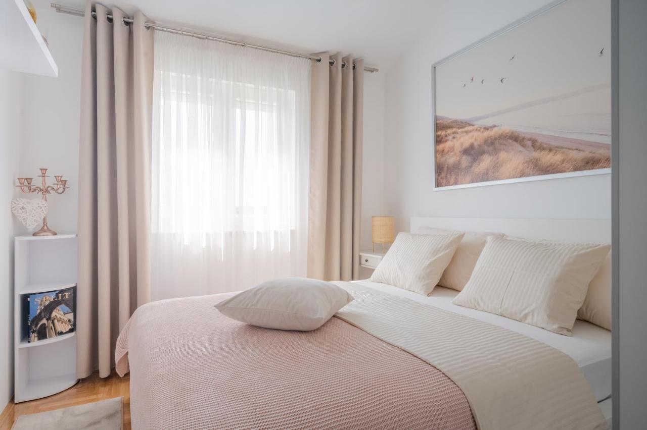 Apartment Tikvarin, Kastel Kambelovac Kastela Ngoại thất bức ảnh