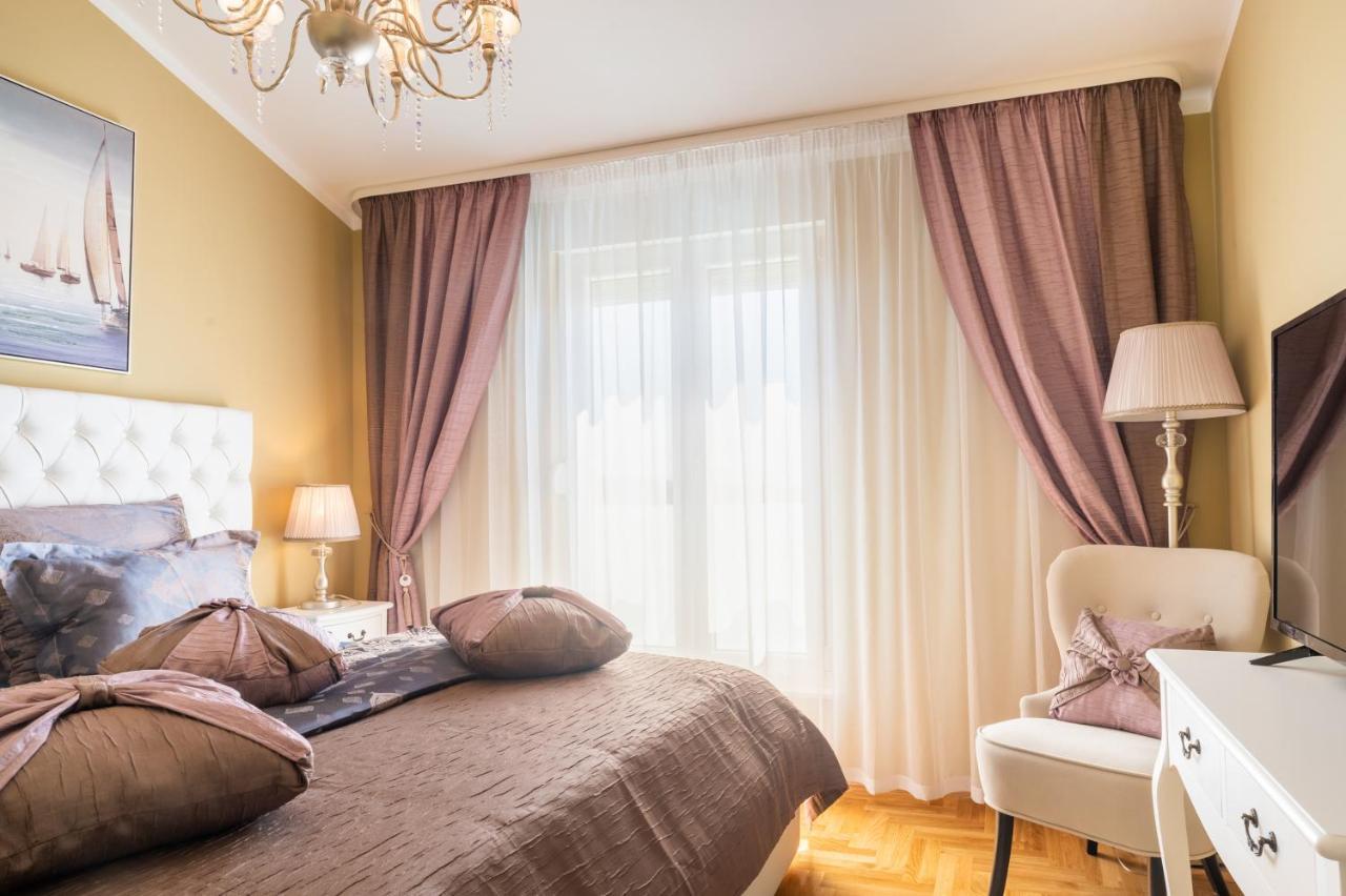 Apartment Tikvarin, Kastel Kambelovac Kastela Ngoại thất bức ảnh