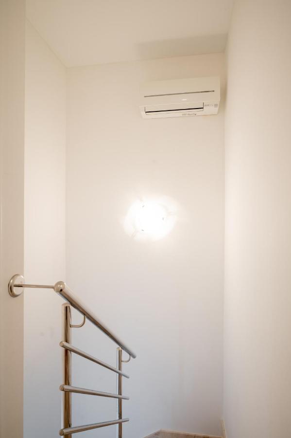 Apartment Tikvarin, Kastel Kambelovac Kastela Ngoại thất bức ảnh
