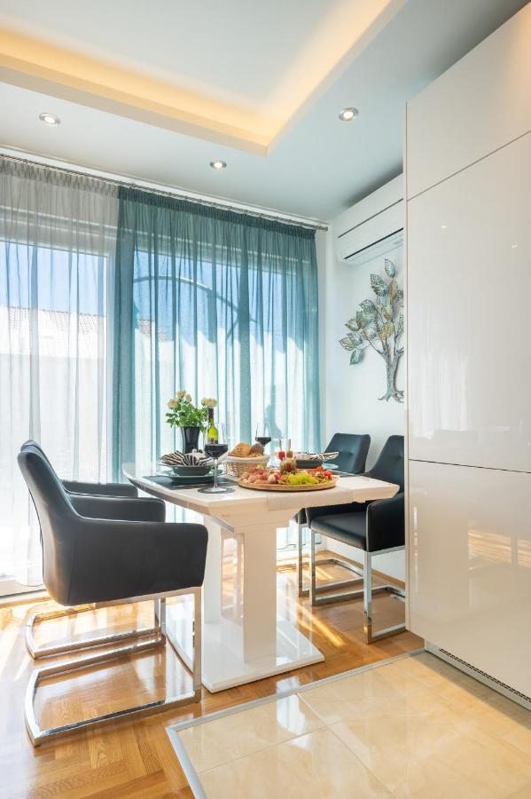 Apartment Tikvarin, Kastel Kambelovac Kastela Ngoại thất bức ảnh