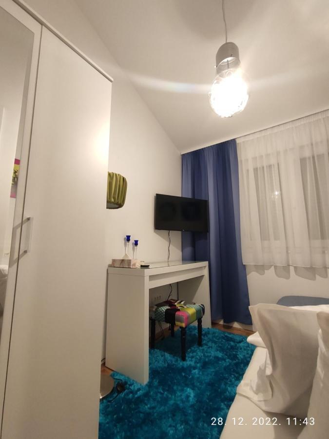 Apartment Tikvarin, Kastel Kambelovac Kastela Ngoại thất bức ảnh