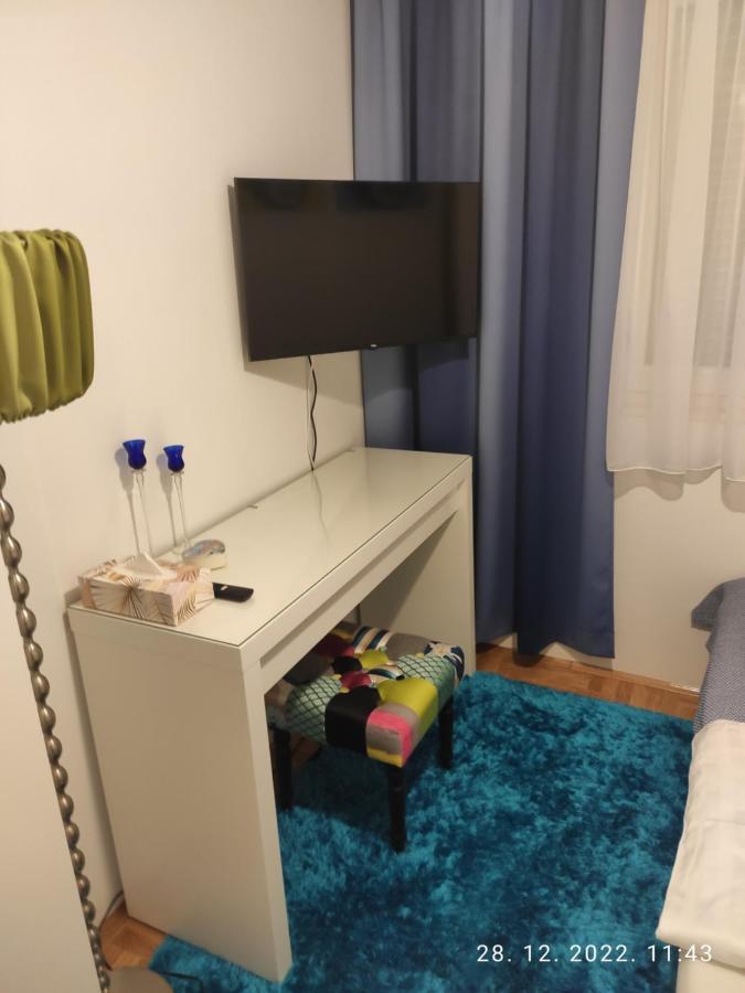 Apartment Tikvarin, Kastel Kambelovac Kastela Ngoại thất bức ảnh